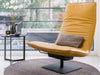 LE SAC fauteuil en voetenbank in leder by Studio Segers | Indera