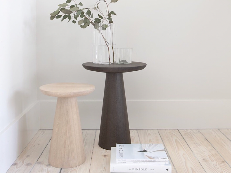 KAY bijzettafel in hout by Kluskens NIEUW BINNEN