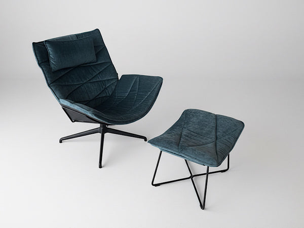NEST PURE LOUNGE fauteuil en voetenbank by Volker Hundertmark | KFF SHOWROOM SALE
