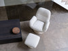 Noor fauteuil en voetbank van bovenaf