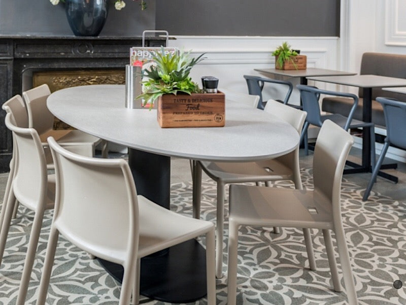 ORFIS tafel keramiek by Metaform