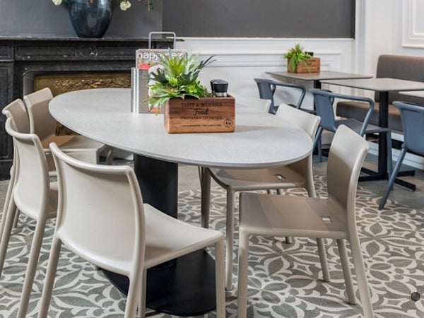 ORFIS tafel keramiek by Metaform